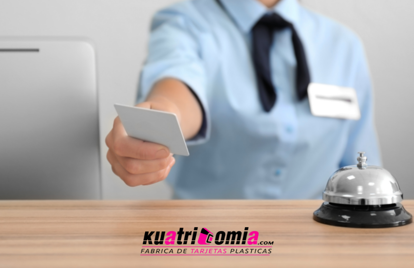 tarjetas-plásticas-identidad-corporativa