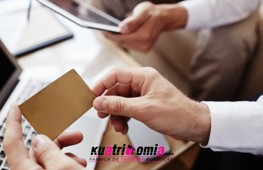 Tarjetas-Plásticas-Personalizadas